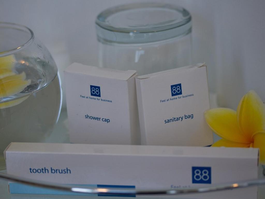 88 Mangga Besar 62 - Breakfast - Near By Ancol And Government Center