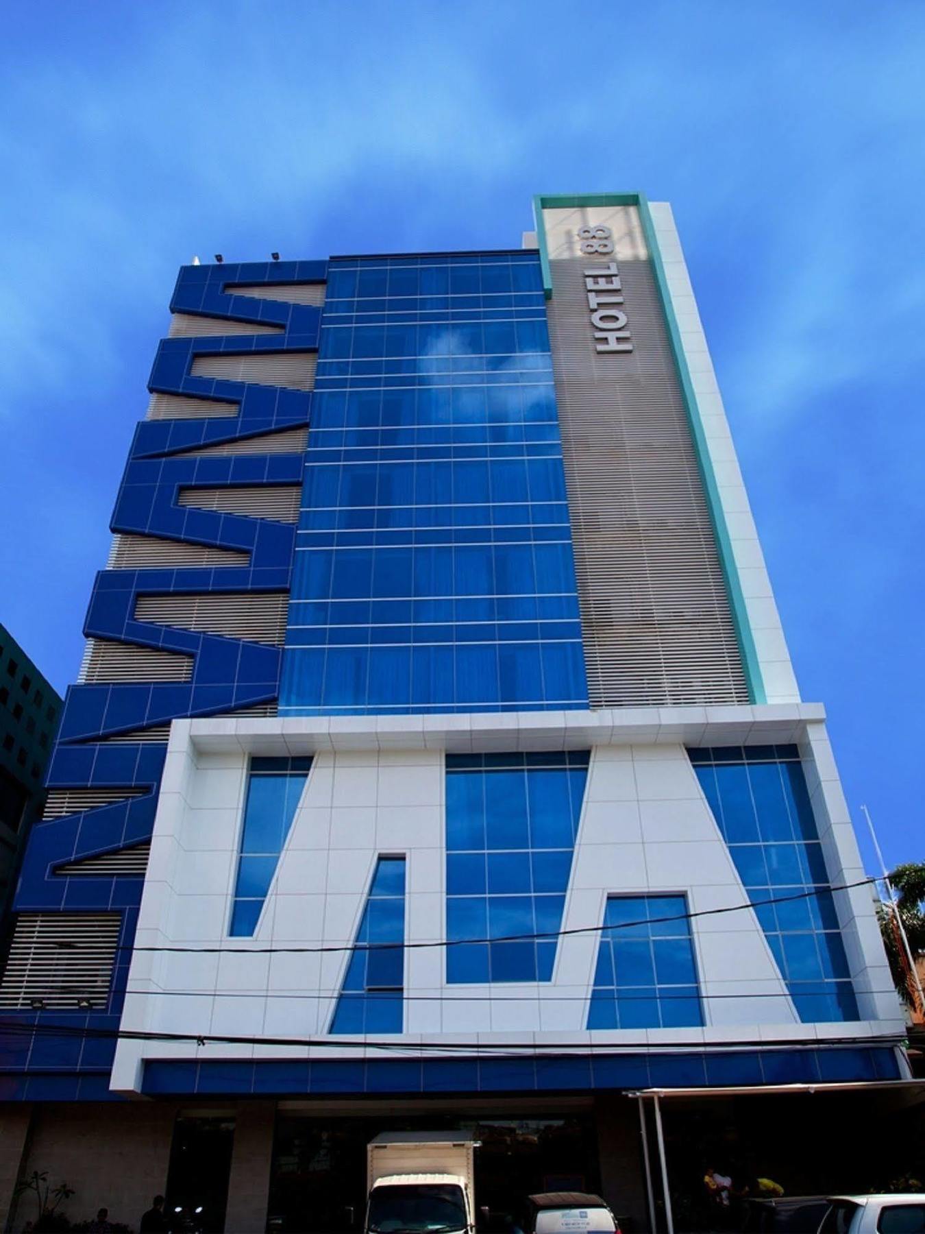 Hotel 88 Mangga Besar 62 - Breakfast - Near By Ancol And Government Center 2*
