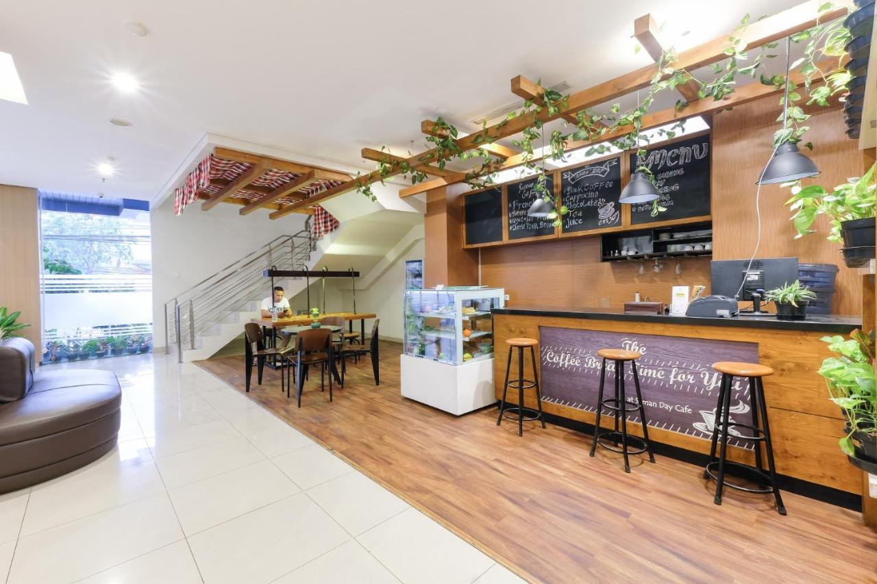 88 Mangga Besar 62 - Breakfast - Near By Ancol And Government Center 2* Jakarta